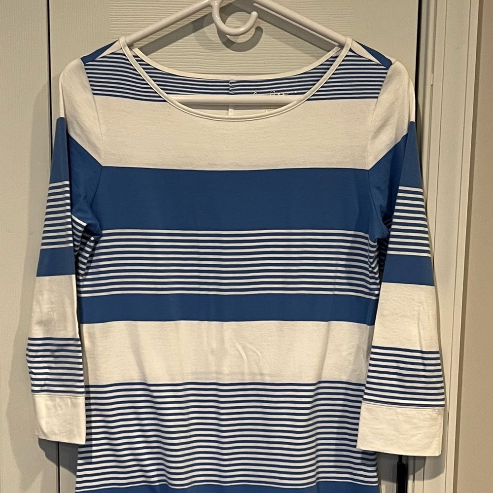 Lilly Pulitzer Blue and White Fitted 3/4 Sleeve Dress